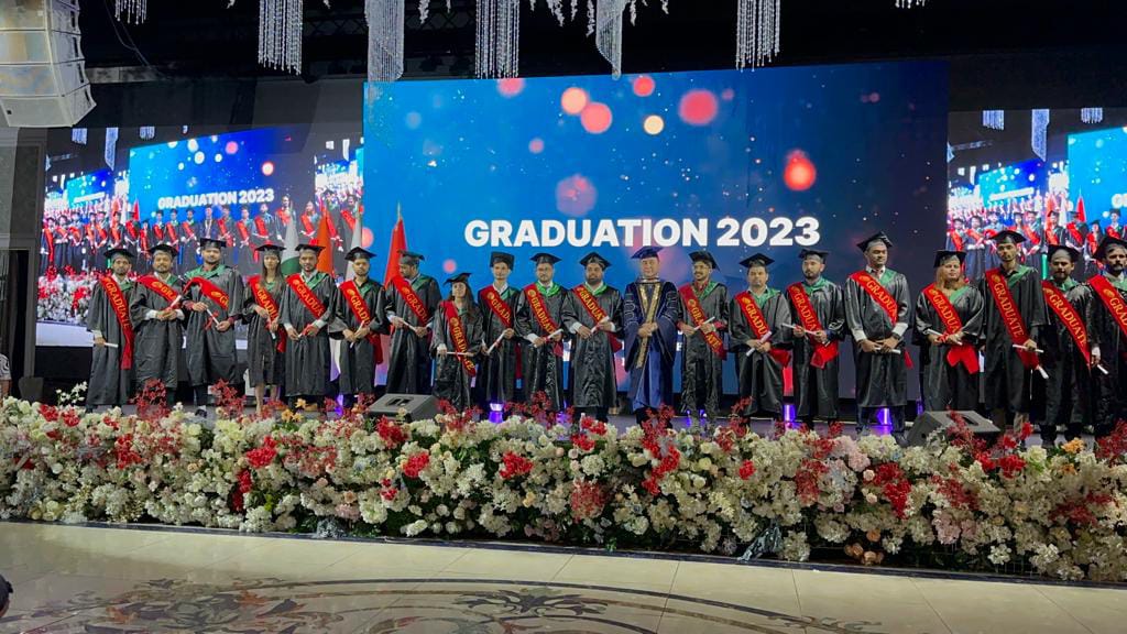 Graduation 6